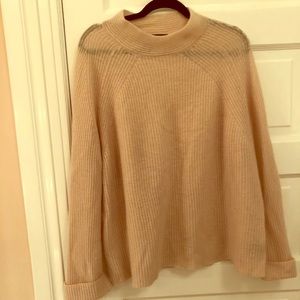 Cashmere light pink sweater